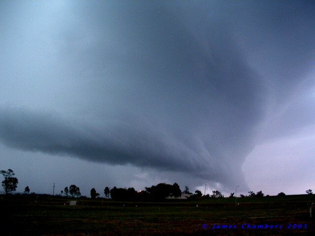 02005 1127EMw