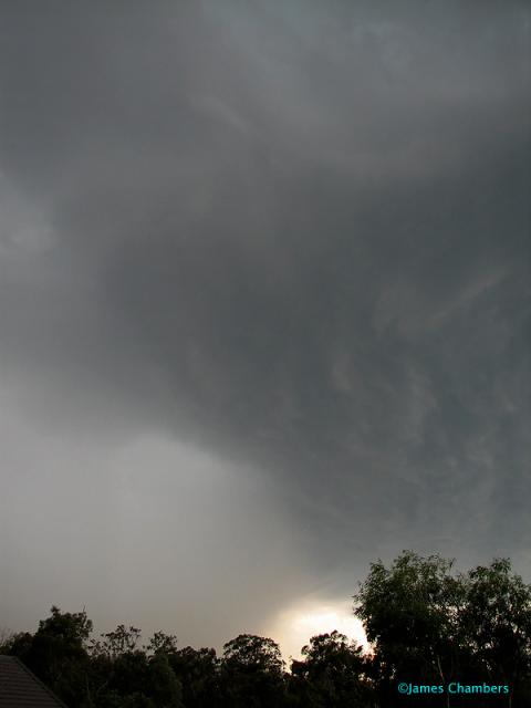 Close lightning (not captured) and hail 'noise' continues