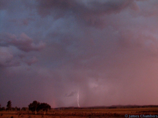 Another distant rainy CG