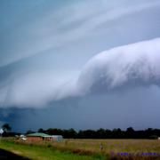 An awesome shelf cloud accompanying an HP beast near Grandchester Nov 27, 2005.