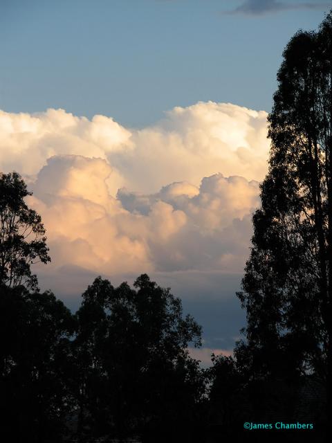 Another storm to the SSE, on the Border Ranges (BR)